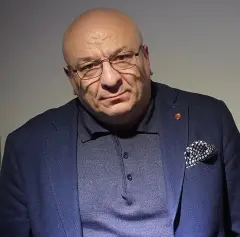Михаил Богдасаров
