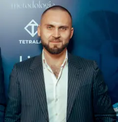 Роман Гюльмисарян